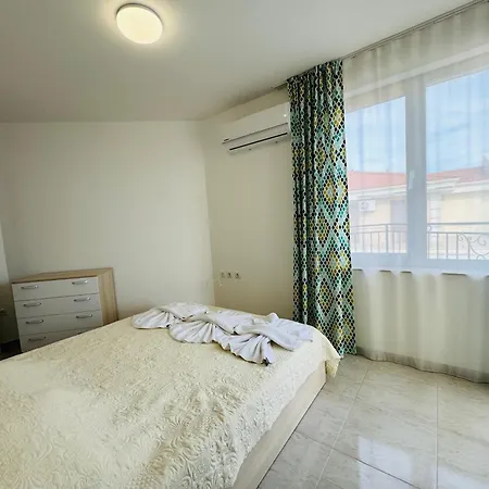 Horizon 35 'б-' Apartment *